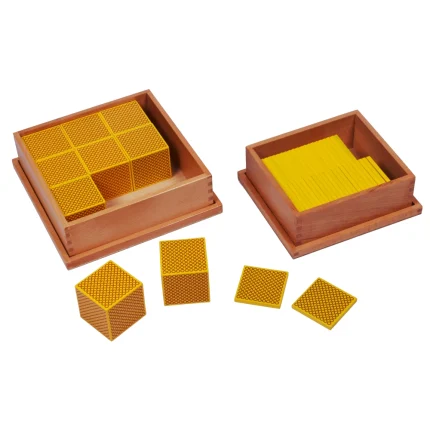 Dynamic Cubes and Squares